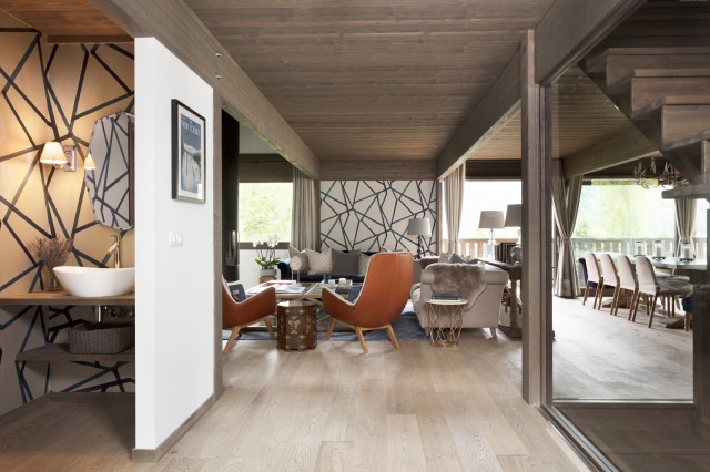 Chalet Jolie    Living Area